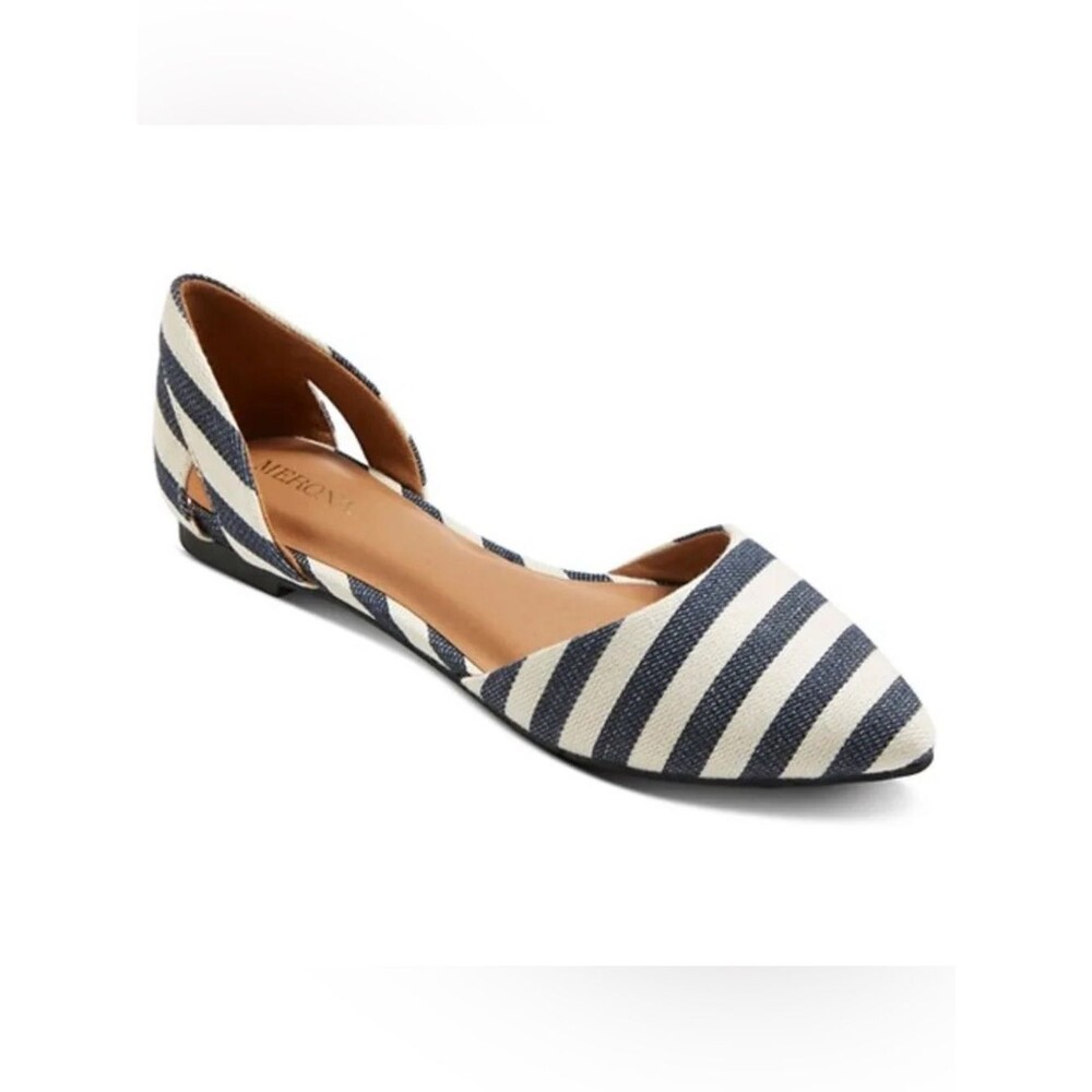 Merona Blue White Striped Pointed Toe Slip On Flats Shoes. 7. NEW.